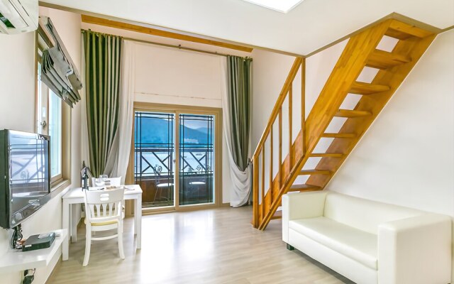 Geoje Beach Maru Pension