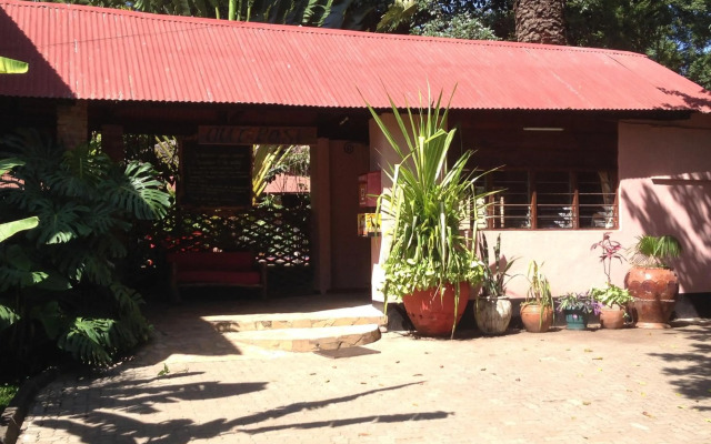Outpost Lodge