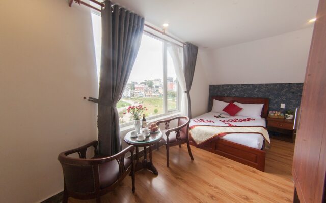 Lien Huong 2 Hotel