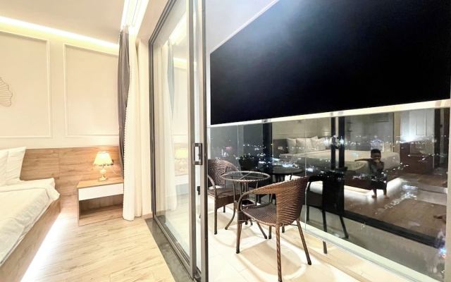 White House Condotel Phu Yen