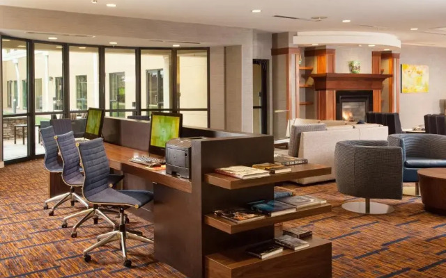 Courtyard by Marriott Charlotte Gastonia