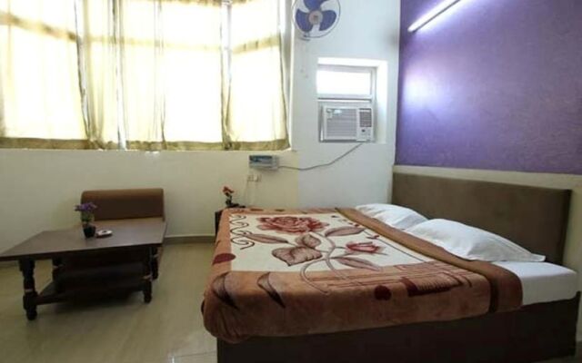 Hotel Viren Holiday Home Agra