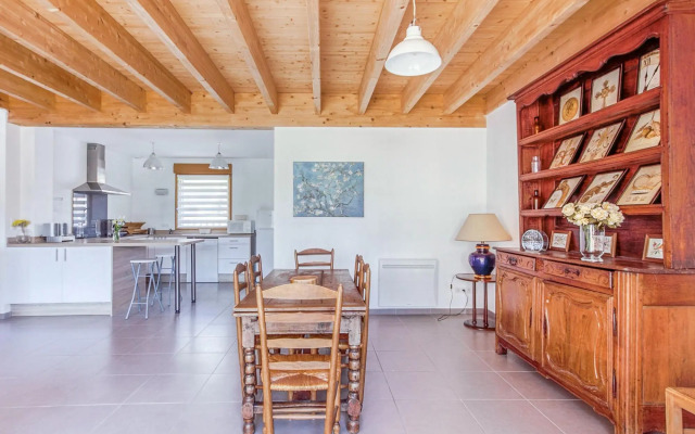 Pleasant Cottage in Challerange