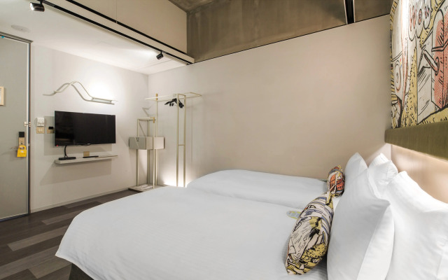 Cosmos Hotel Huashan Town