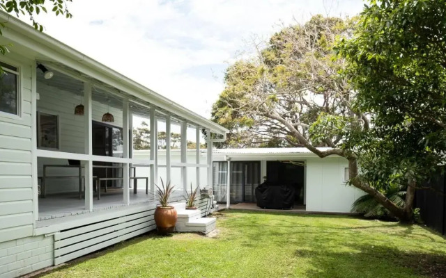 Bendy Beach House