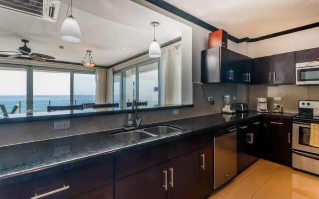 Elegant Beachfront Condo at Diamonte del Sol - 801s by RedAwning