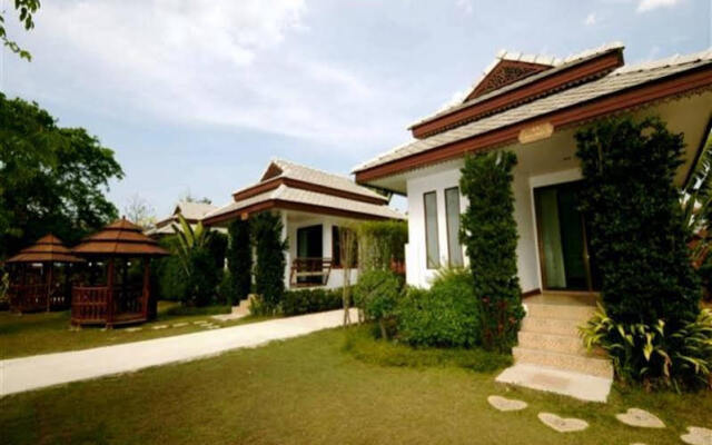 Sasithorn Garden View Hotel