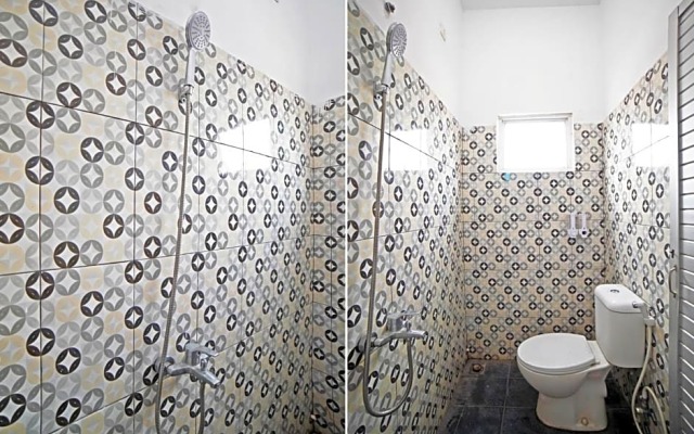 OYO 90922 Gurusinga Guesthouse