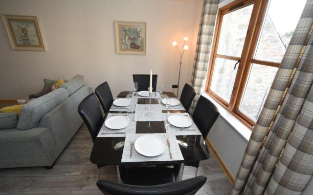 Silver Key Apartment 2