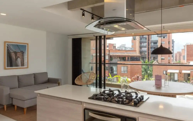 Beautiful 3BR in Laureles Medell n