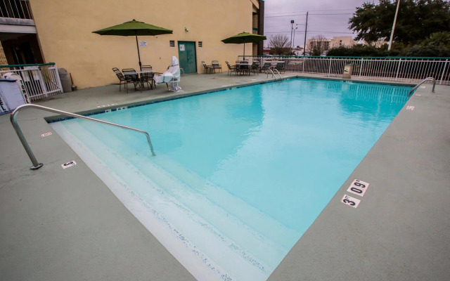 Baymont by Wyndham Wilmington