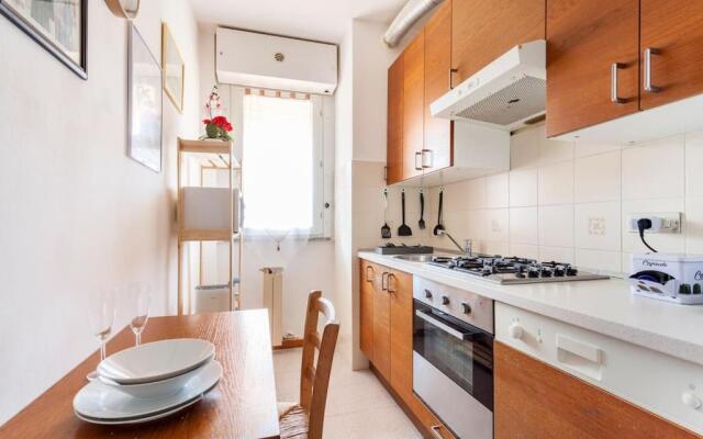 Elegante Suite adiacente Metro, Wifi Netflix