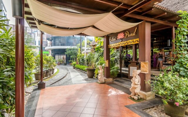 ZEN Rooms Kuta Sentral Parkir 1