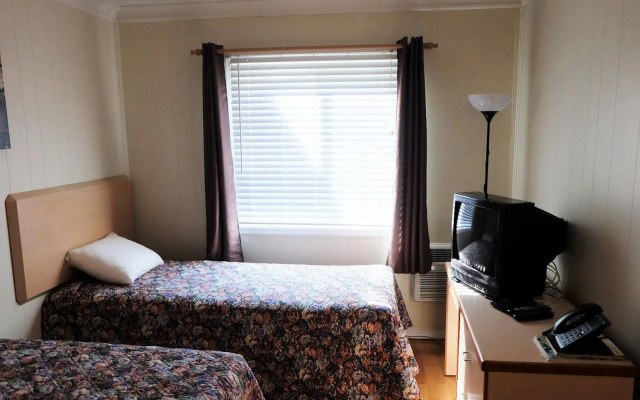 Pemberton Hotel