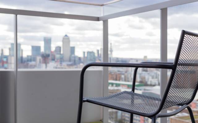 East London Apartment With London Views