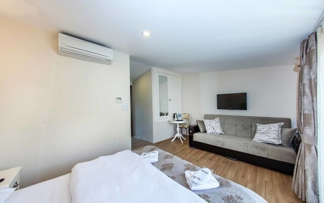 Taksim Nacre Residence