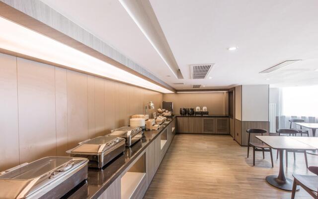 Hanting Hotel Xianyang Stadium