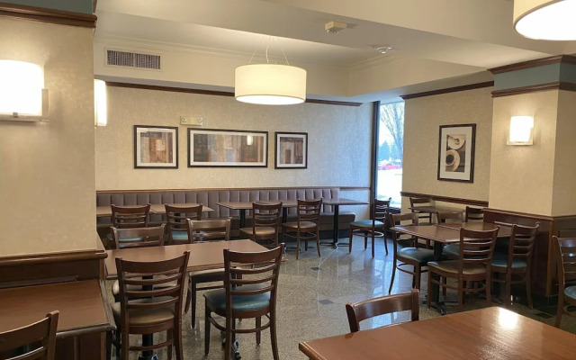 Troy Inn