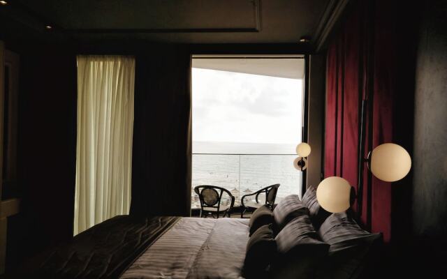 Luxury Premium Finese Hotel & SPA