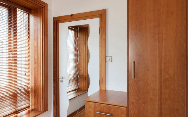 MetroStays - Temple Bar 25