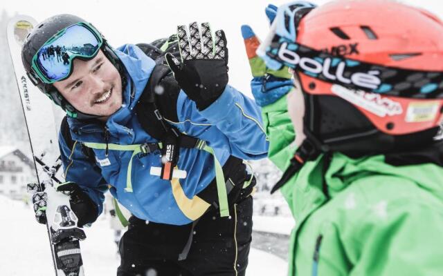 Lech Lodge - 3 Chalets und eine "Gute Fee"