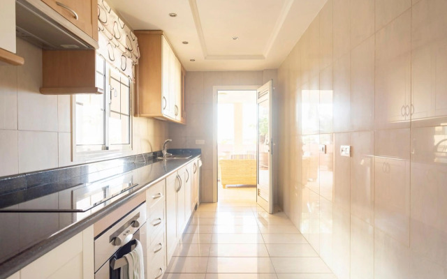 Terrazas Del Duque Sunset Apartment