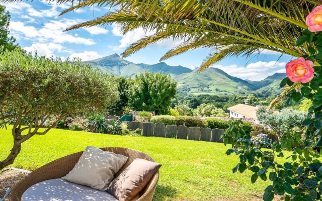 Maison Madalena With Pool Close to Ocean