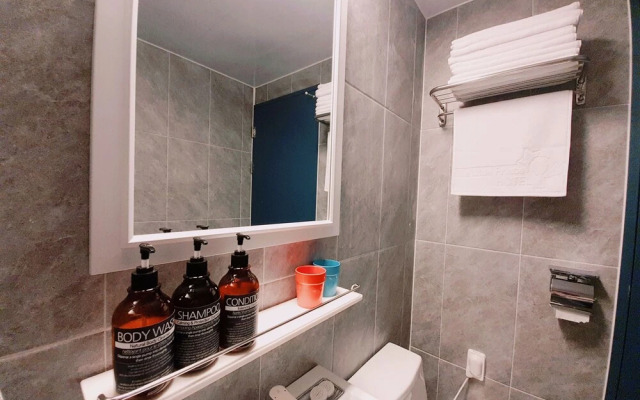 Gunsan Little Prince Condo