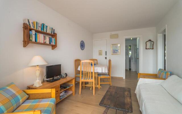 M-1 Calella De Palafrugell 4 Pax