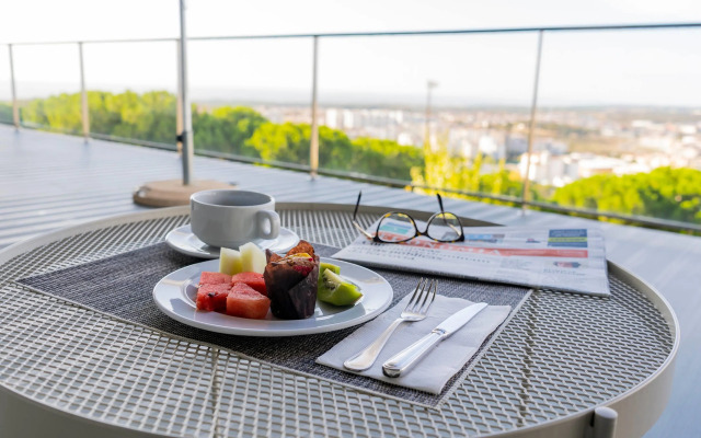 Melia Castelo Branco