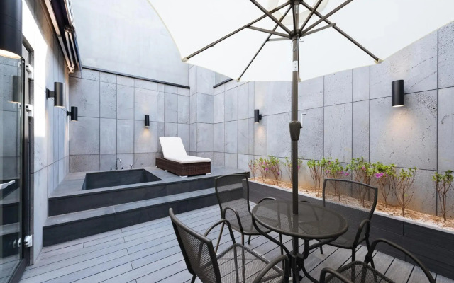 Boutique Hotel XYM Pyeongtaek
