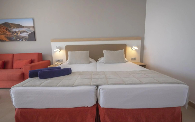 Hotel Lanzarote Village