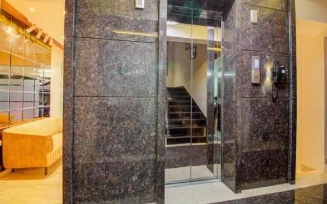 Hotel Pacific Residency