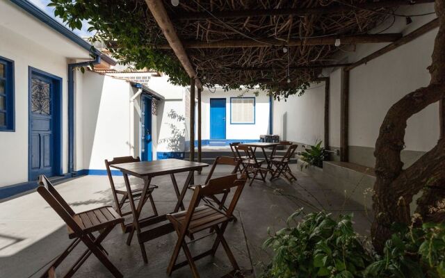 Trem Azul Hostel
