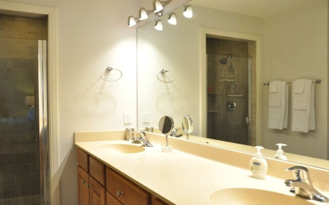 242 Bradenton Beach Club