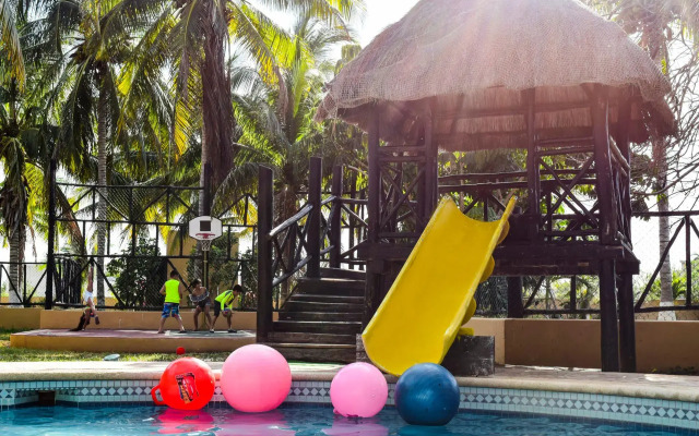 Reef Yucatan Hotel and Convention Center All Inclusive