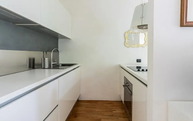 Casa Watt Stylish Apartment With Balcony
