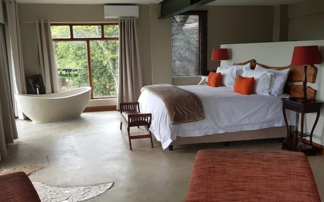 Oluchi Lodge
