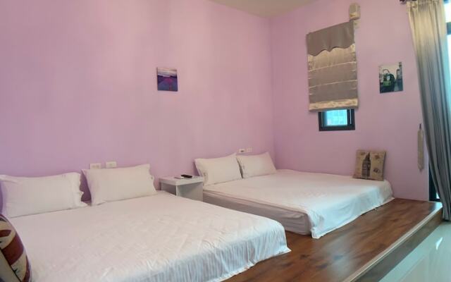 EZE Homestay