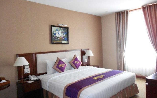 Moonlight Hotel – Guest Rooms – Ho Chi Minh City