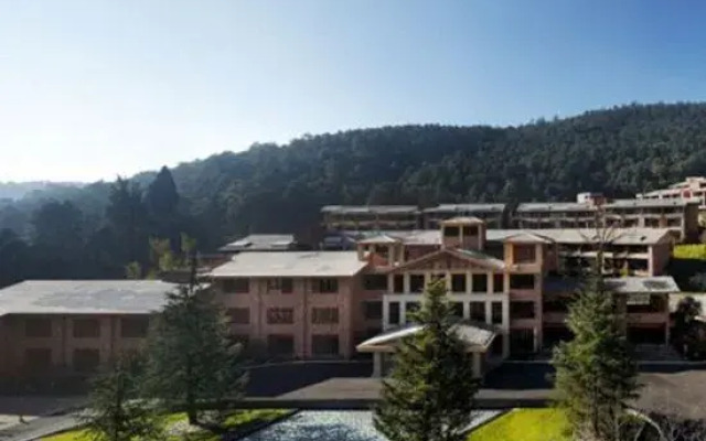 Jinfang Hot Spring Banshan Hotel