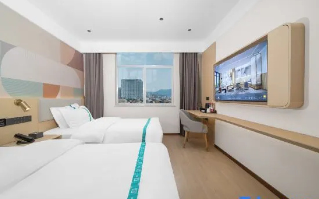 Yunzhishang Hotel (Lijiang Ancient City Xueshan Road)