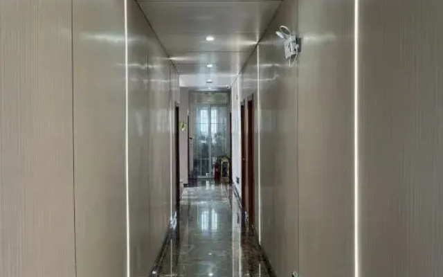Linyi Xinze Business Hotel