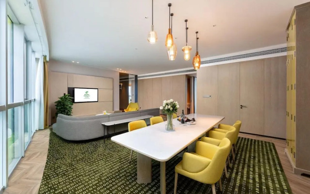 Holiday Inn Chongqing Data Valley by IHG