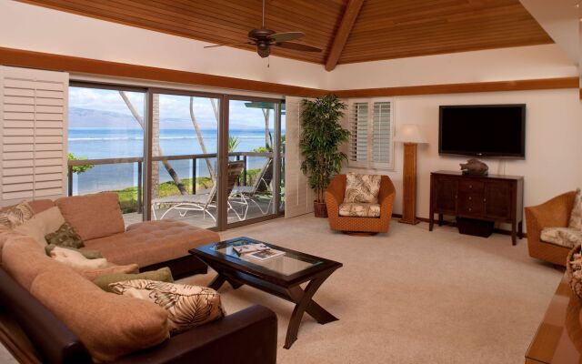 Puunoa Beach Estates, a Destination by Hyatt Residence