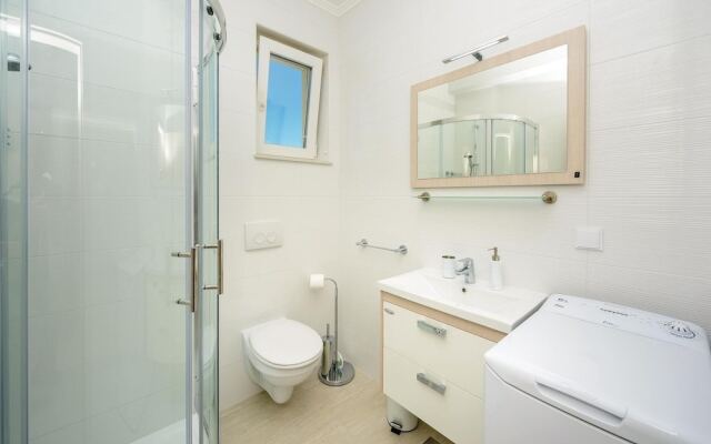 Beautiful Home in Cavtat With Wifi and 1 Bedrooms