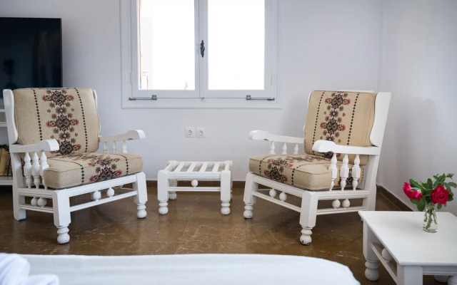 Phaedrus Living Sea View Villa Aegina