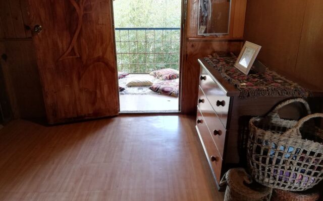 Tribuhaus Backpackers Inn