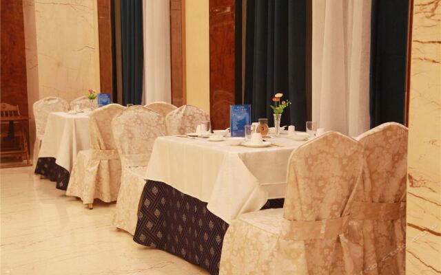 Huawen Yuexi Hotel