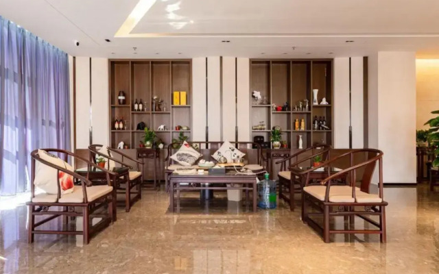 Yuanmou AUSOTEL Collection Hotel(元谋澳斯特精选酒店)